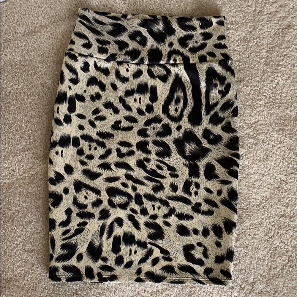 LuLaRoe Cassie Pencil Skirt